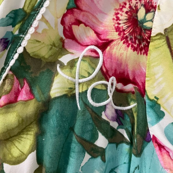 PA floral robe and pajama pants size S - Picture 2 of 5
